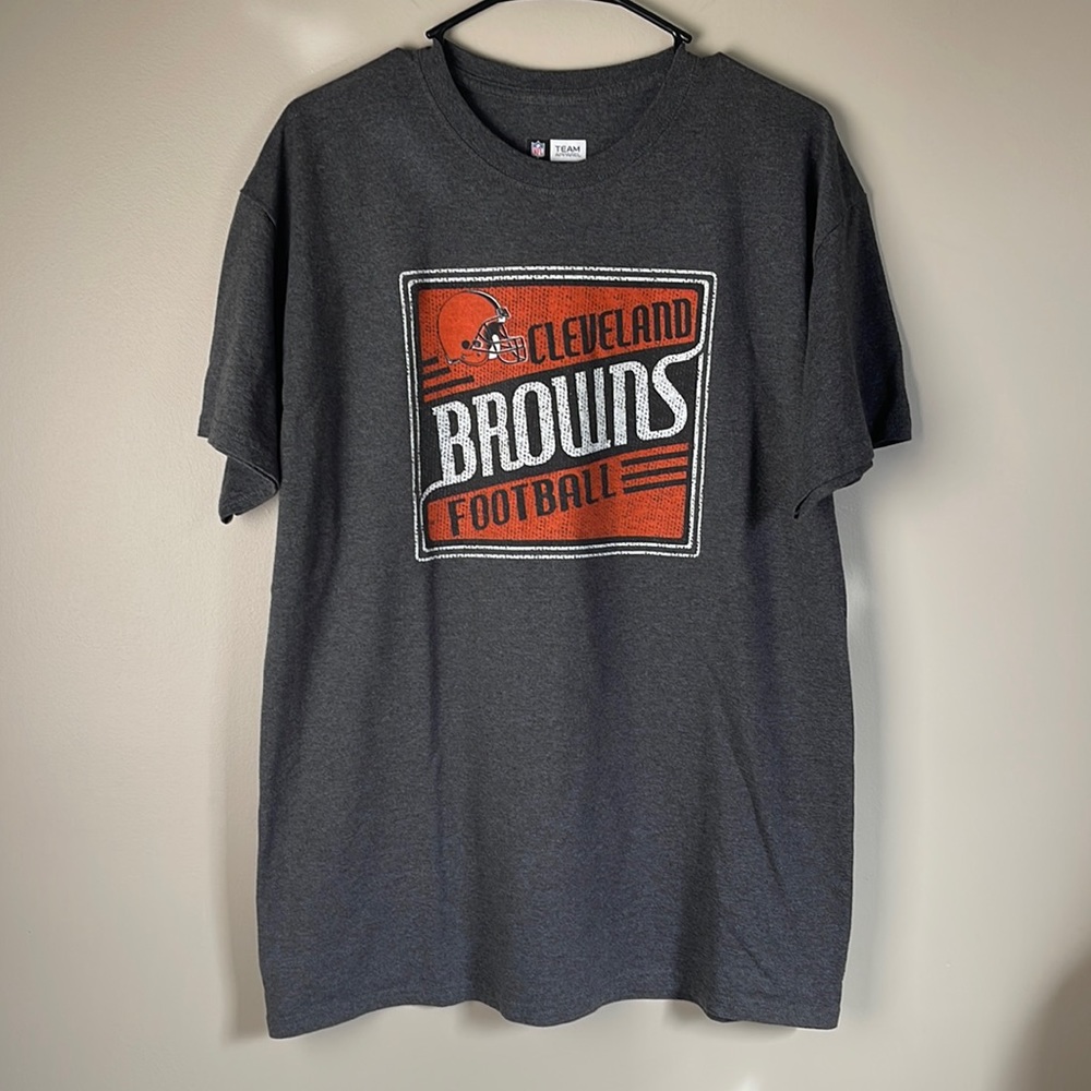 🏈NFL Team Apparel  Short Sleeve Tee Cleveland Browns Football  Size L